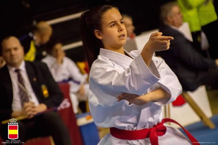 SOFIA CHAZARRA CUARTA EN LA LIGA NACIONAL